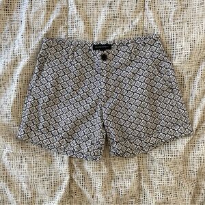 banana republic black pattern shorts
